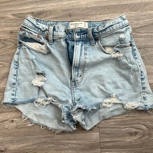 Abercrombie Curve Love High Rise Mom Shorts